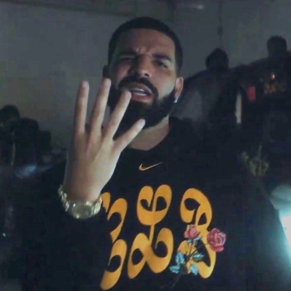 drake nike gear